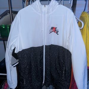Jordan Nike Air Windbreaker Medium